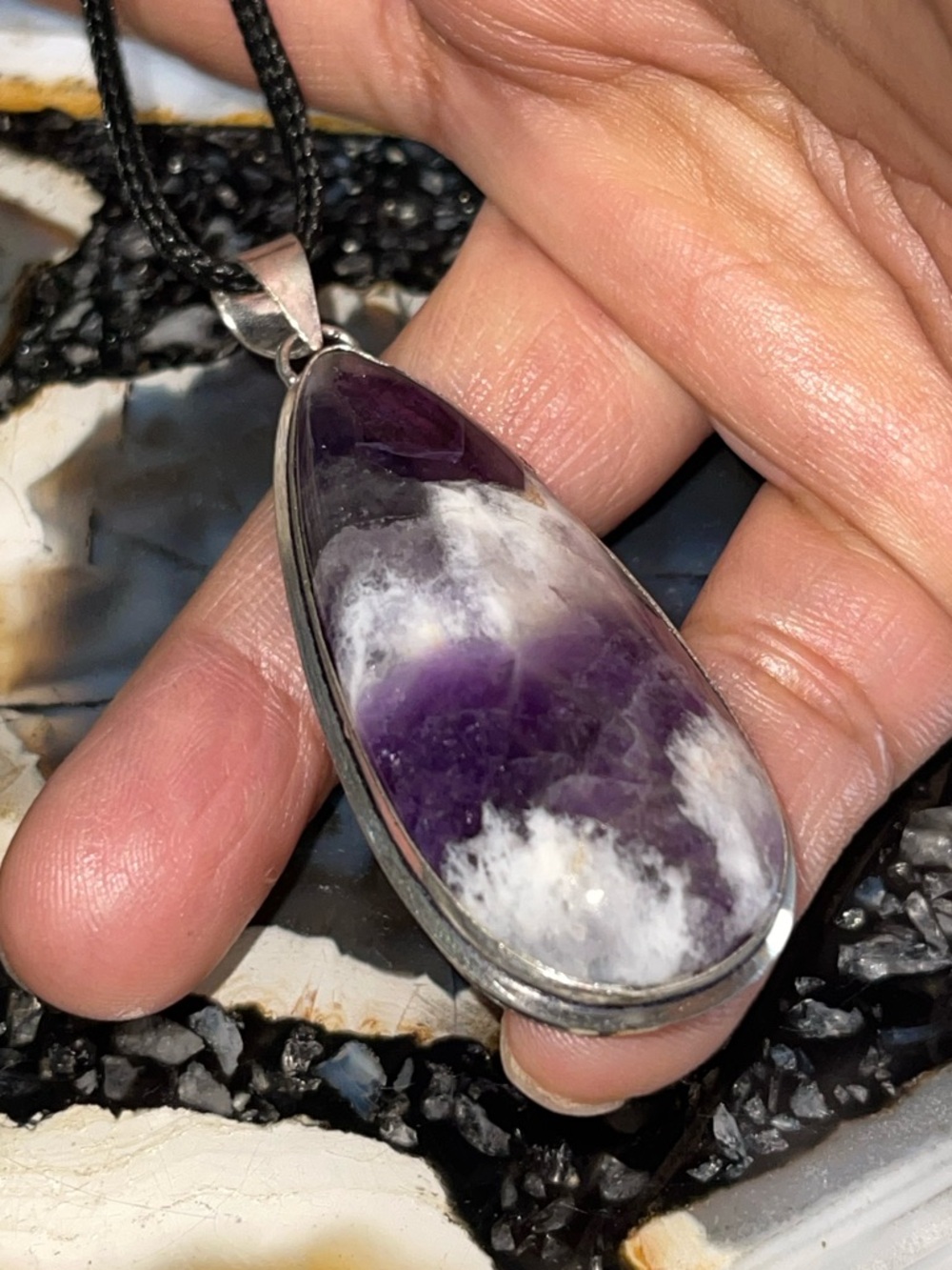 Chevron Amethyst Pendant 2 1/2” - Picture 7 of 17